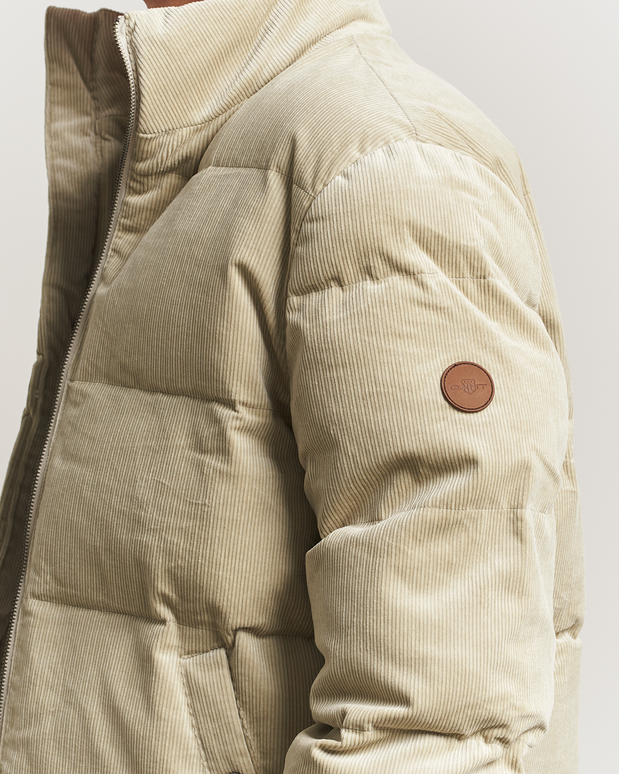 Heren | Jassen | GANT | Corduroy Down Puffer Jacker Greige