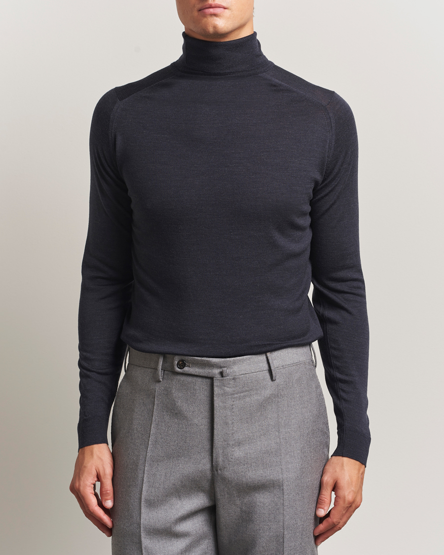 Heren | Truien | John Smedley | Cherwell Extra Fine Merino Rollneck Hepburn Smoke