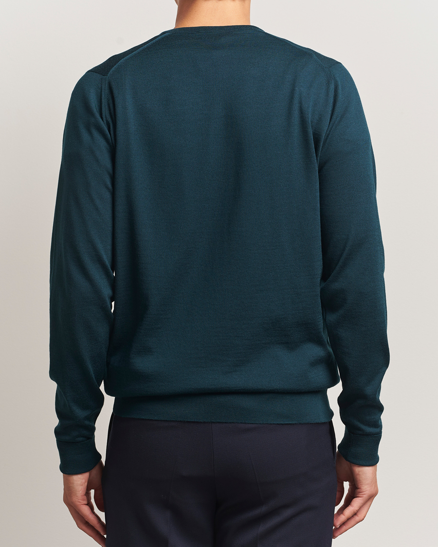 Heren | Truien | John Smedley | Bobby Extra Fine Merino V-Neck Pullover Richardson Green