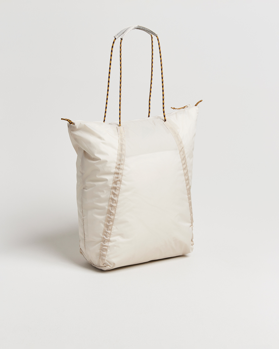 Heren | Tassen | Klättermusen | Gebo 23L Lightweight Totebag Putty Grey