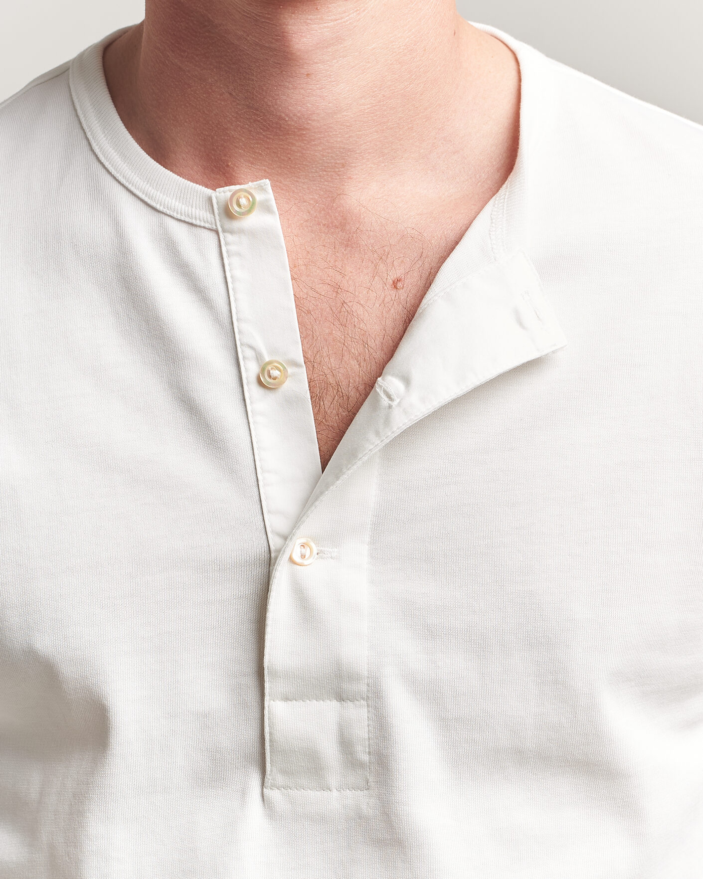 Heren | T-shirts | Merz b. Schwanen | Classic Fit Sturdy Organic Cotton Henley White