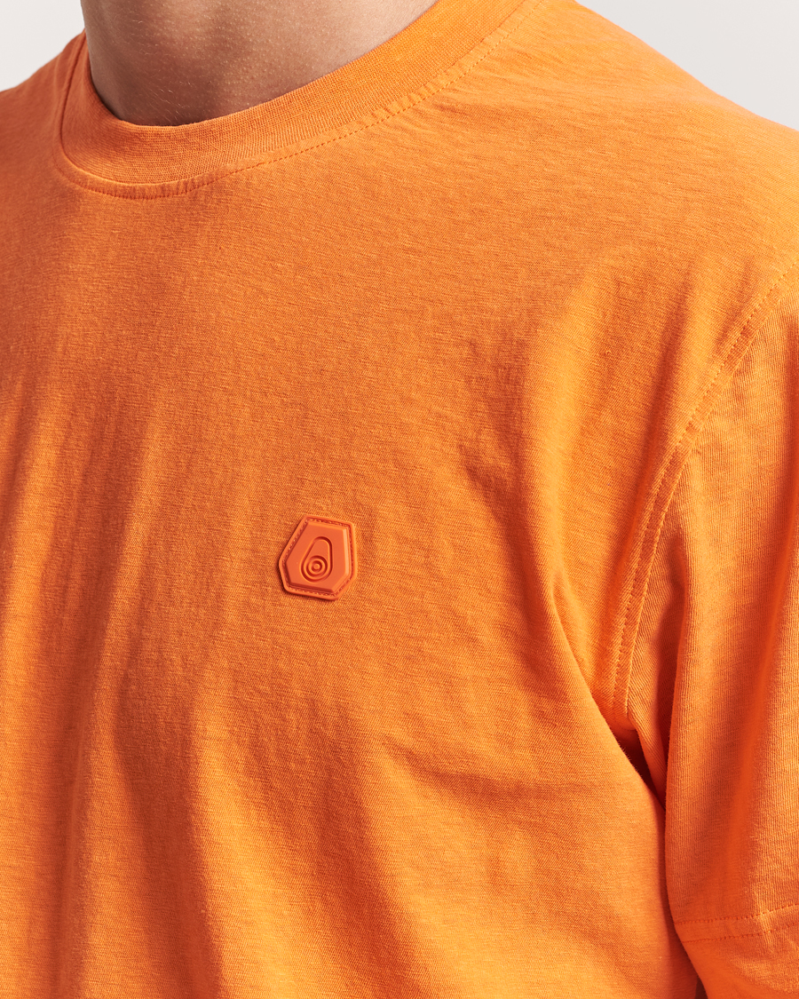 Heren | T-shirts | Sail Racing | Tornado Crew Neck T-Shirt Fire Orange