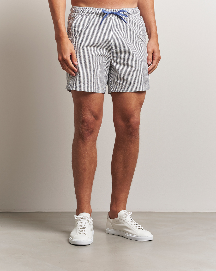 Heren | Zwembroek | Sail Racing | Tornado Striped Swimshorts Navy/White