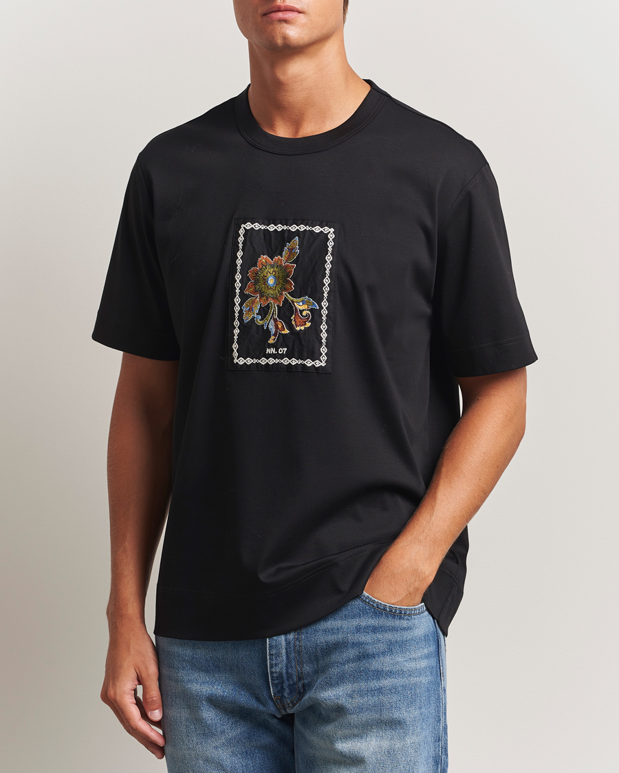 Heren | T-shirts | NN07 | Pedro Mercerized Flower T-Shirt Black
