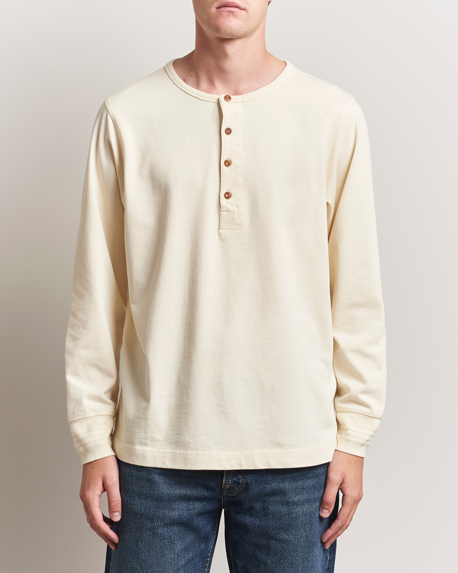 Heren | Truien | Nudie Jeans | Long Sleeved Henley Ecru
