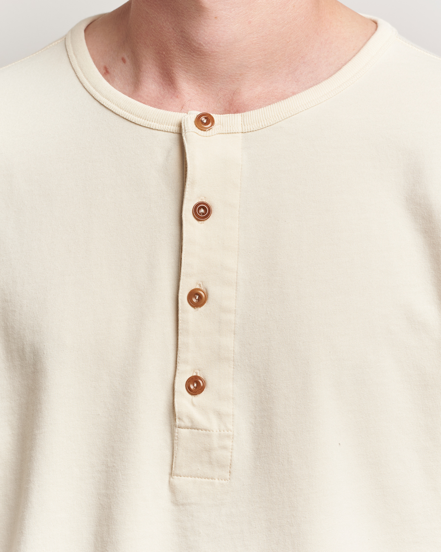 Heren | Truien | Nudie Jeans | Long Sleeved Henley Ecru