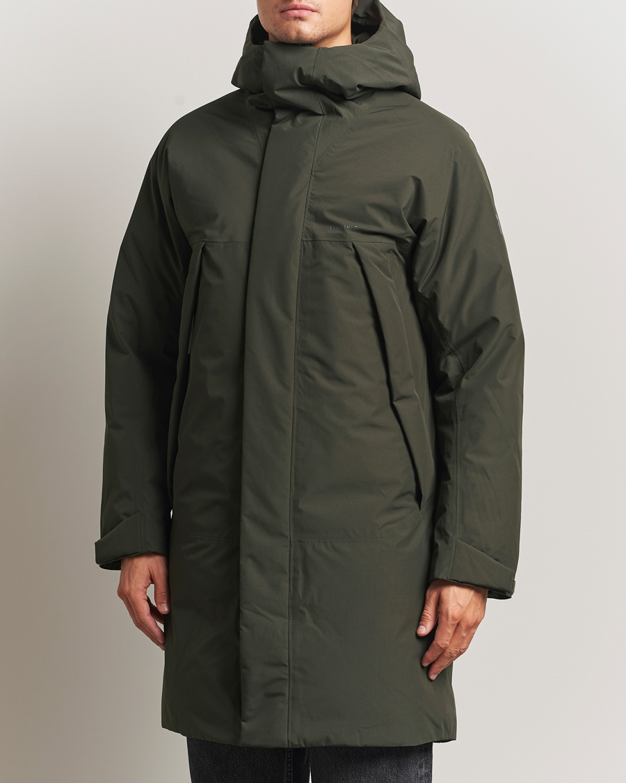 Heren | Jassen | Peak Performance | Treeline Down Parka Olive Extreme