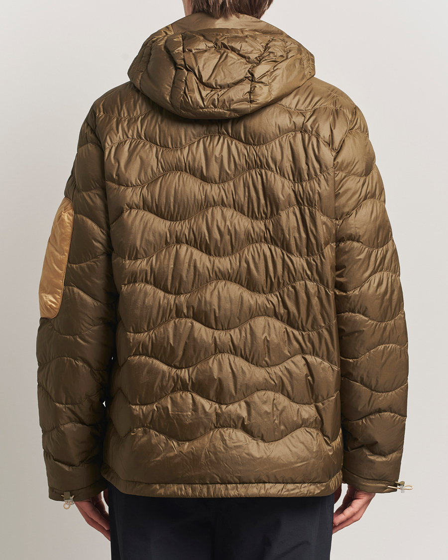 Heren | Jassen | Peak Performance | Helium Utility Down Hooded Jacket Meadow Moss/Sierra Sand