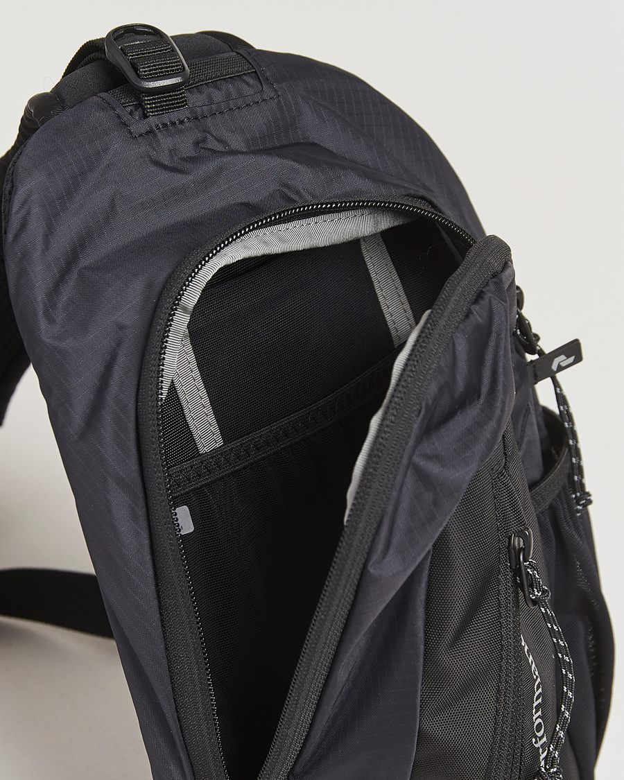 Heren | Tassen | Peak Performance | Outdoor Slingbag Black