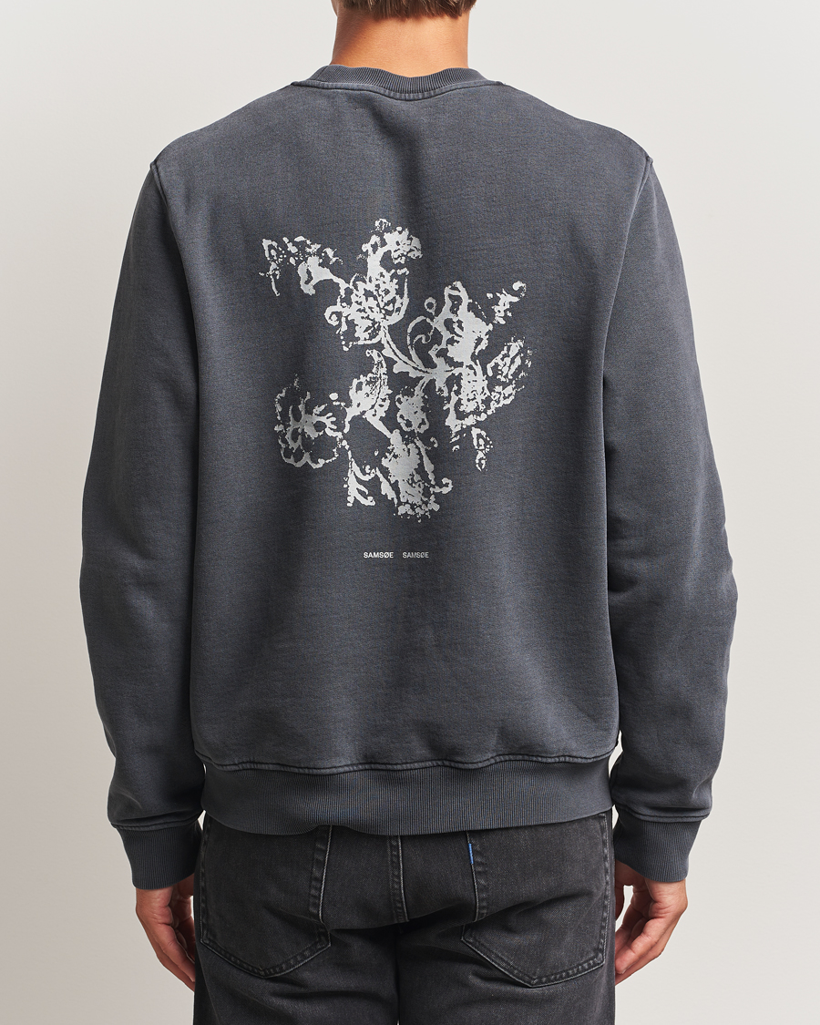 Heren | Truien | Samsøe Samsøe | Phil Printed Crew Neck Sweatshirt Washed Black