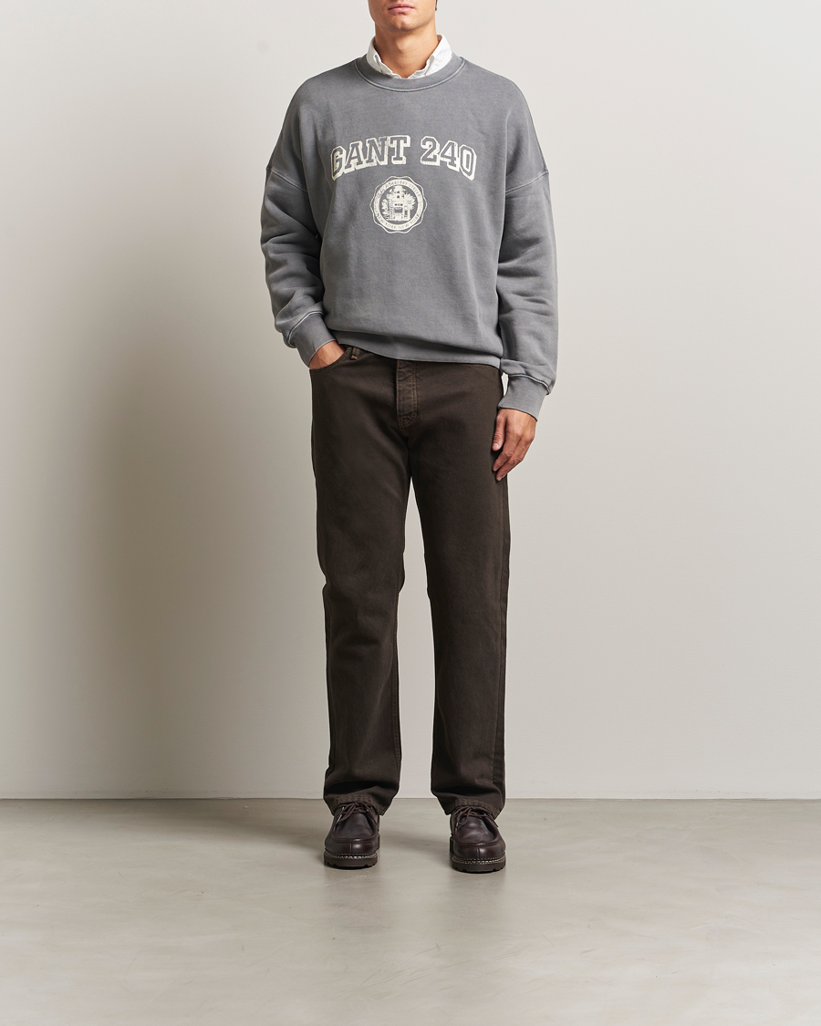 Heren | Truien | GANT 240 Mulberry Street | Vintage Graphic Crew Neck Sweatshirts Steel Grey