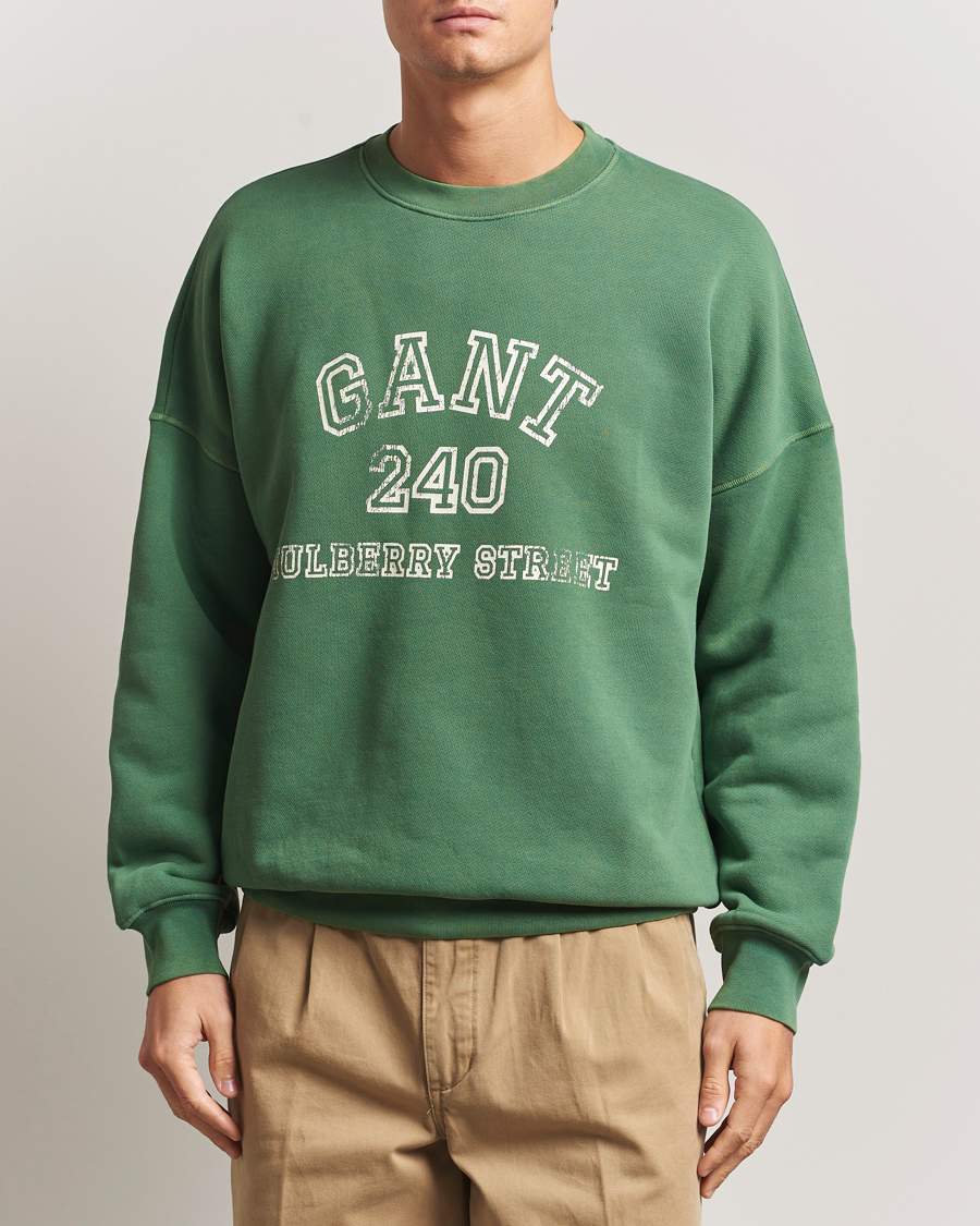 Heren | Truien | GANT 240 Mulberry Street | Vintage Graphic Crew Neck Sweatshirts Forest Green