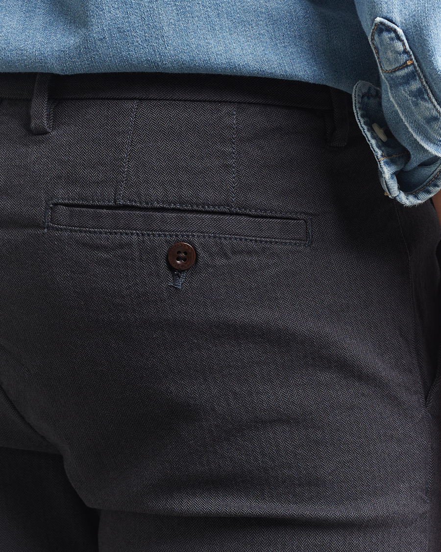Heren | Broeken | GANT | Slim Fit Cotton Herringbone Trousers Antracite