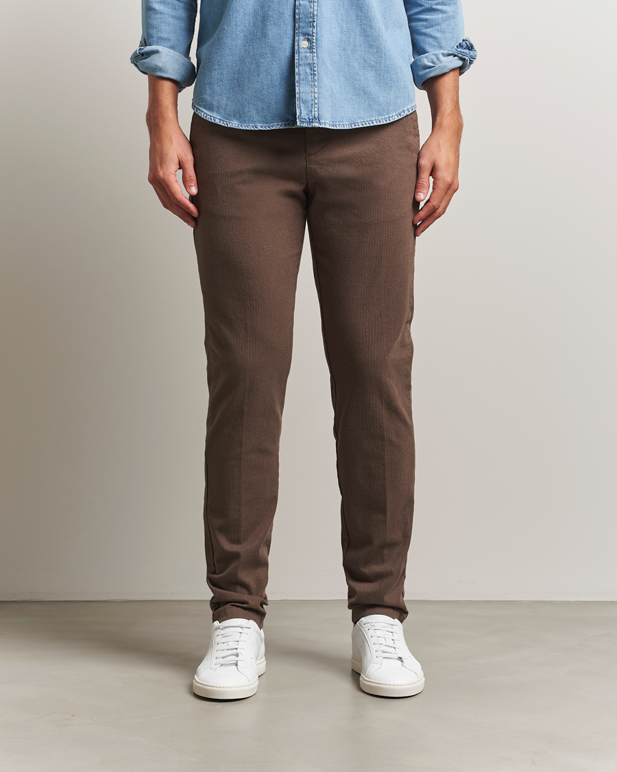 Heren | Broeken | GANT | Slim Fit Cotton Herringbone Trousers Rich Brown