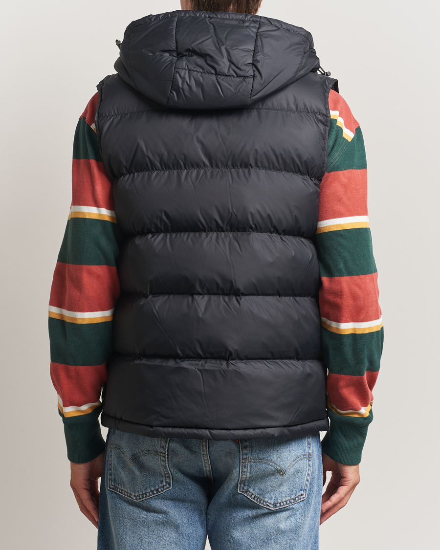 Heren | Gilets | GANT | The Active Cloud Vest Black
