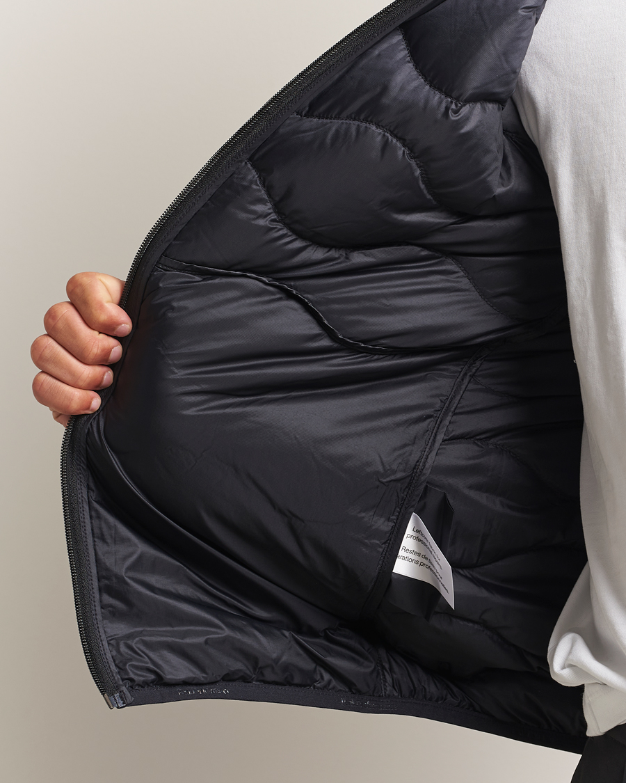 Heren | Jassen | Peak Performance | Helium Down Hooded Jacket Black