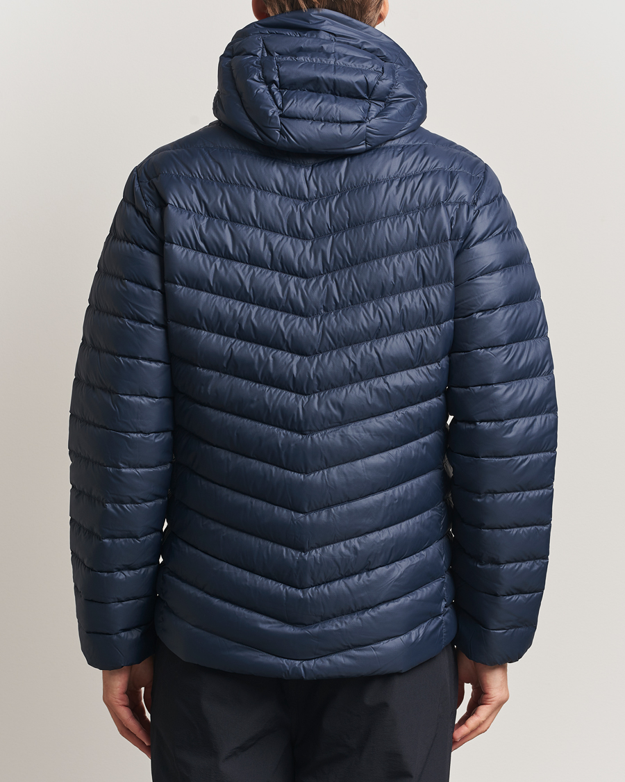 Heren | Jassen | Peak Performance | Frost Down Hooded Jacket Blue Shadow