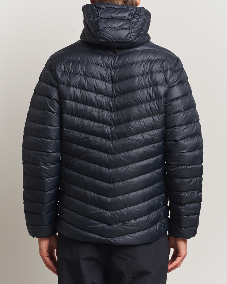 Heren | Jassen | Peak Performance | Frost Down Hooded Jacket Black