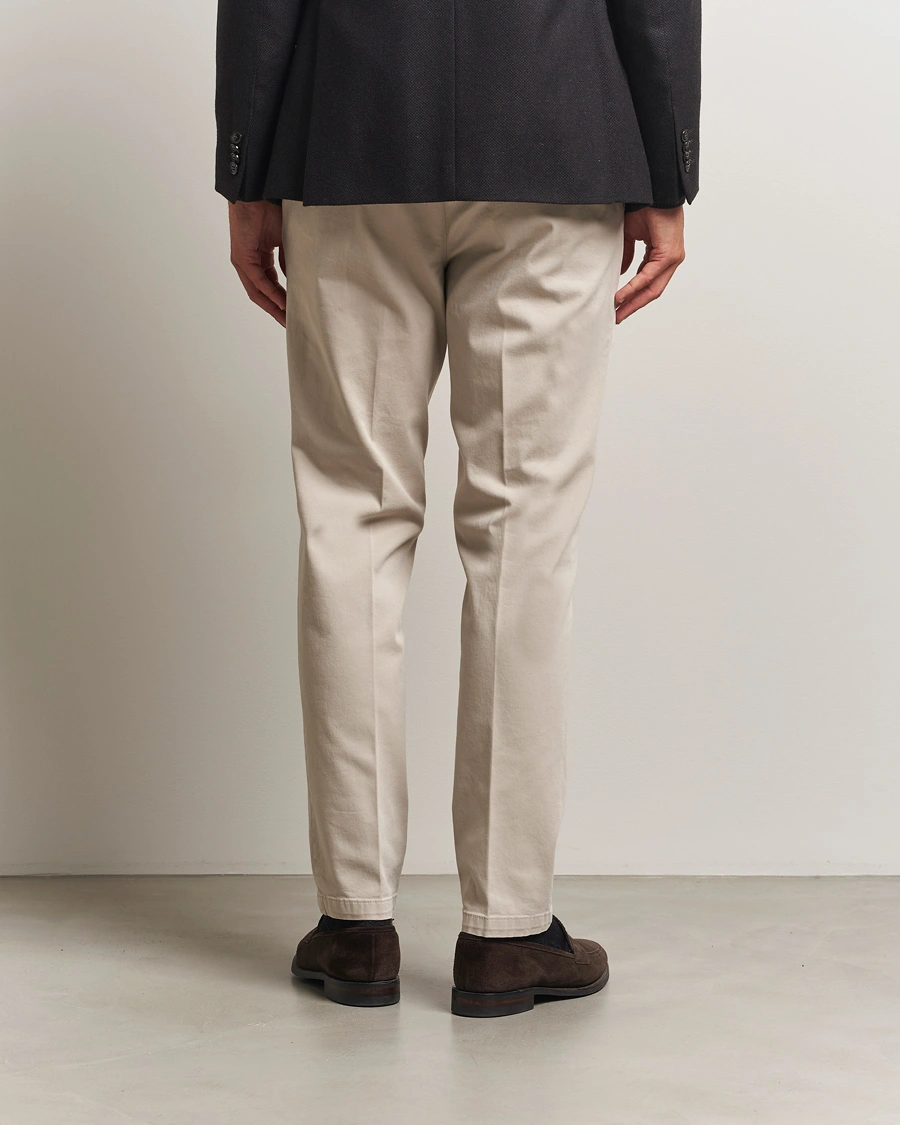 Heren | Broeken | Briglia 1949 | Easy Fit Pleated Cotton Stretch Chino Beige