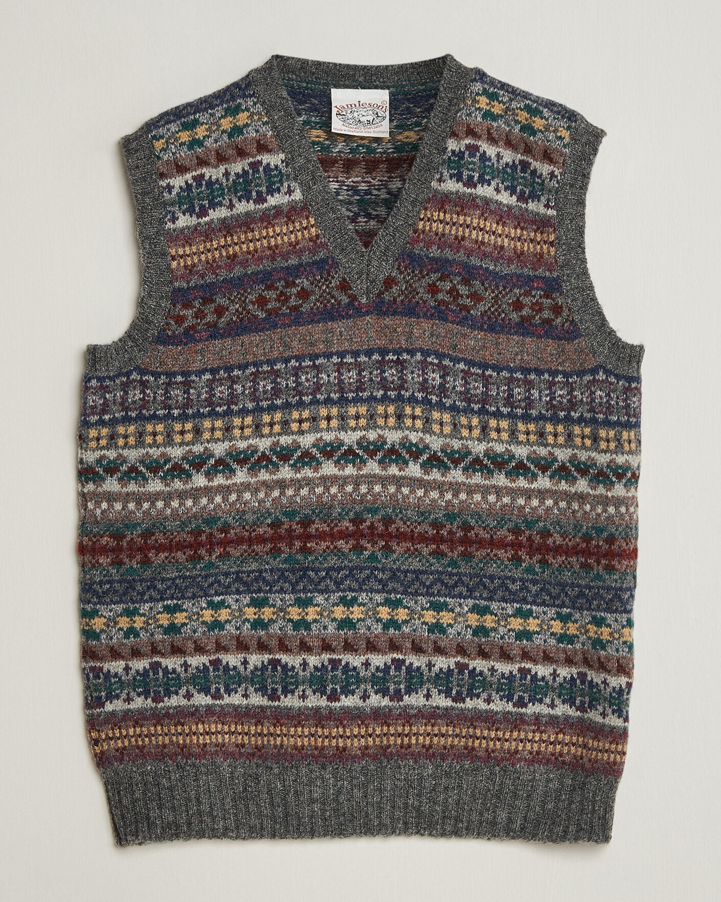 Heren | Truien | Jamieson's of Shetland | Jamiesons Of Shetland All Over Fair Isle Slipover Multi
