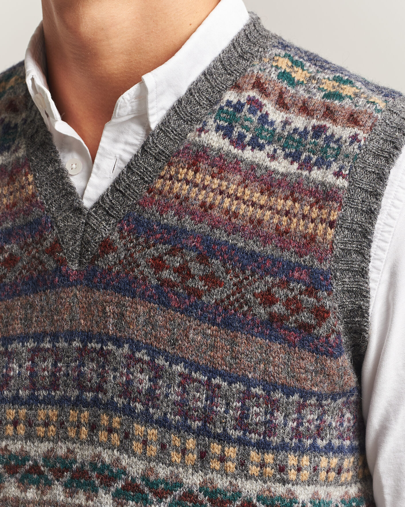 Heren | Truien | Jamieson's of Shetland | Jamiesons Of Shetland All Over Fair Isle Slipover Multi