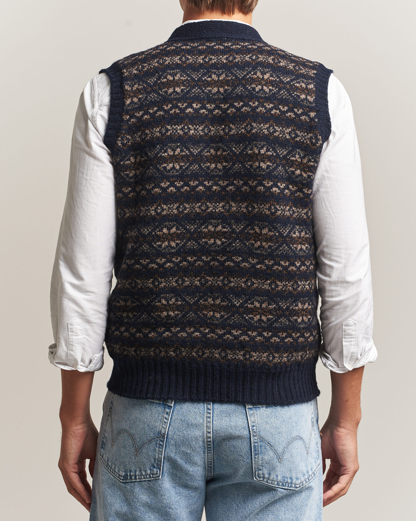 Heren | Truien | Jamieson's of Shetland | Jamiesons Of Shetland All Over Fair Isle Waistcoat Navy