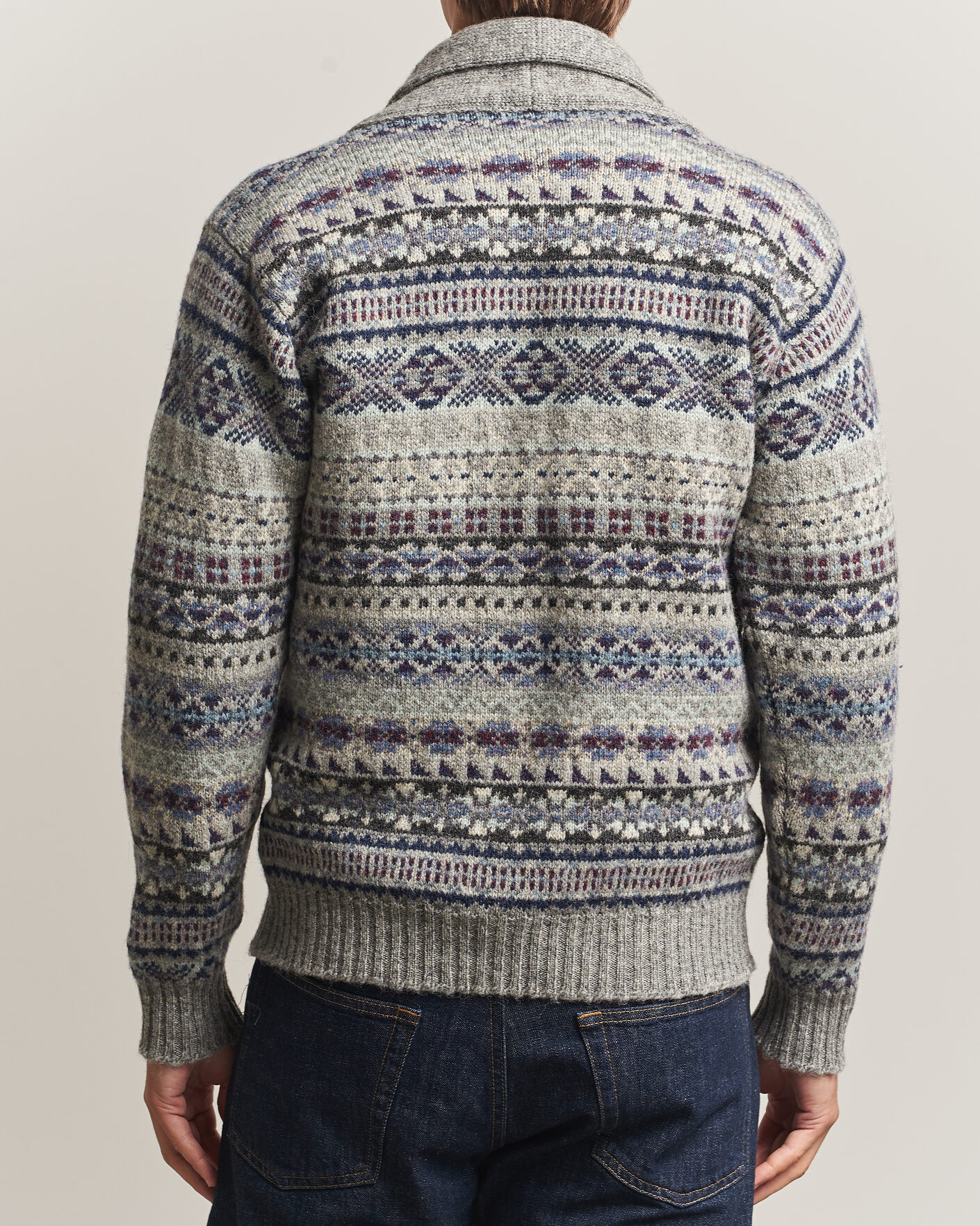 Heren | Truien | Jamieson's of Shetland | Jamiesons Of Shetland All Over Fair Isle Shawl Collar Cardigan Grey