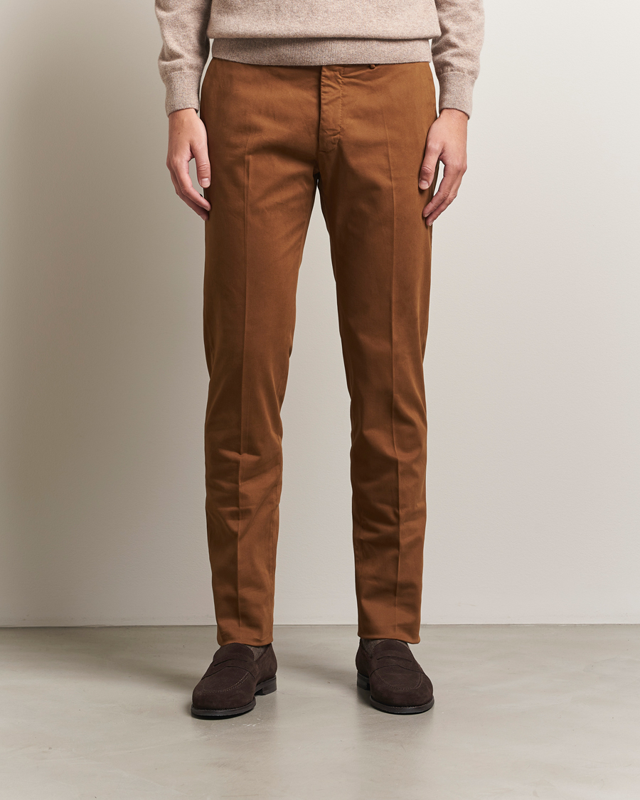 Heren | Broeken | Incotex | Slim Fit Cotton Stretch Chinos Brown