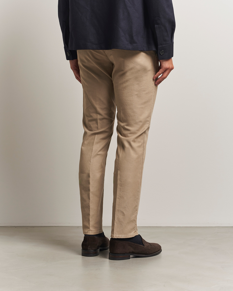 Heren | Broeken | Incotex | Slim Fit Garment Dyed Slacks Beige