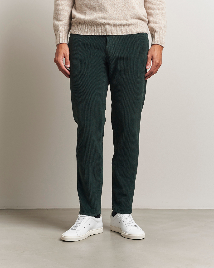 Heren | Broeken | Incotex | Slim Fit Leisure Cord Slacks Dark Green