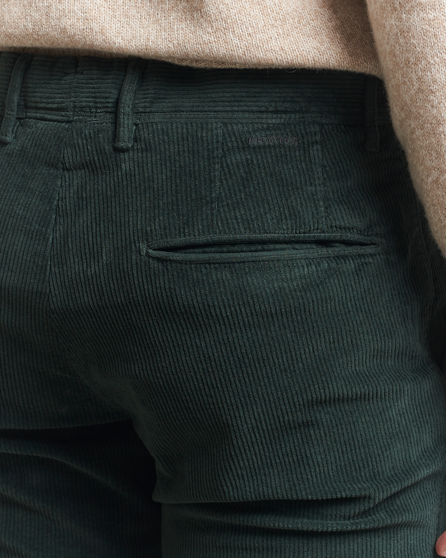 Heren | Broeken | Incotex | Slim Fit Leisure Cord Slacks Dark Green