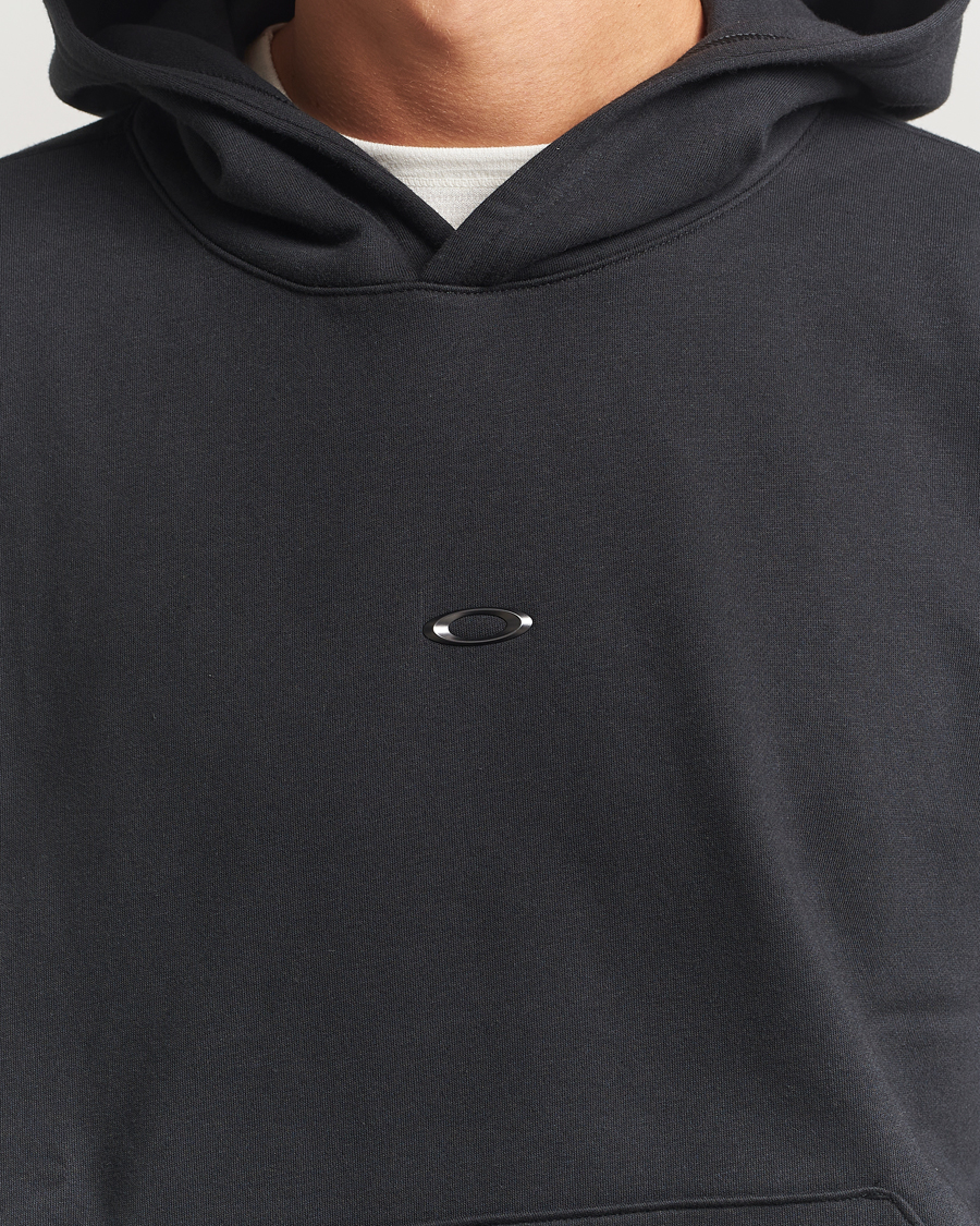 Heren | Truien | Oakley | Metal Rise Hoodie Blackout