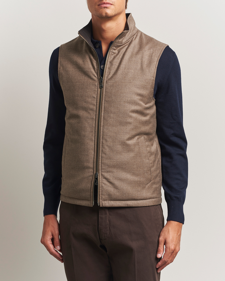 Heren | Gilets | Oscar Jacobson | Nylon/Wool Reversible Vest Brown