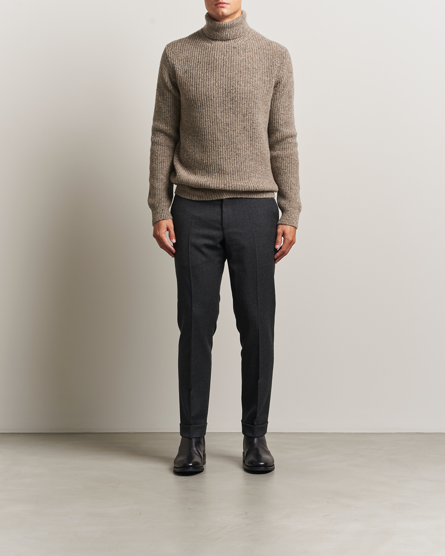 Heren | Truien | Oscar Jacobson | Mika Heavy Merino Rollneck Beige