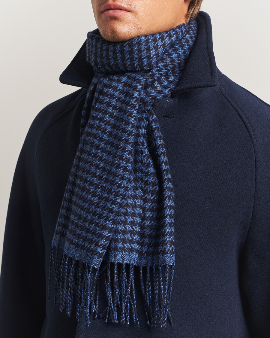 Heren | Sjaals | Piacenza Cashmere | Cashmere/Silk Houndstooth Scarf Dark Blue