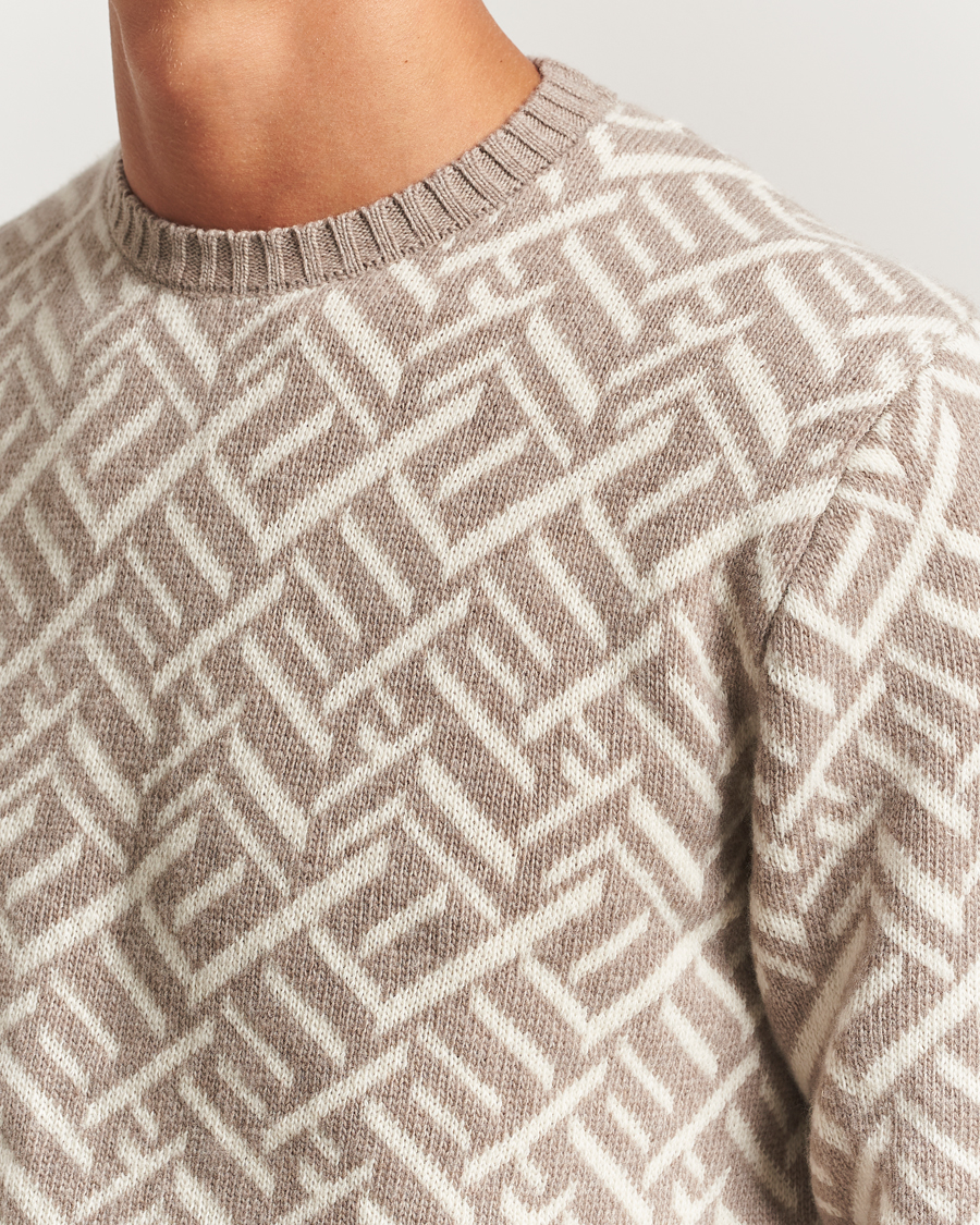 Heren | Truien | Stenströms | Brushed Merino Vintage Pattern Crew Neck White/Brown