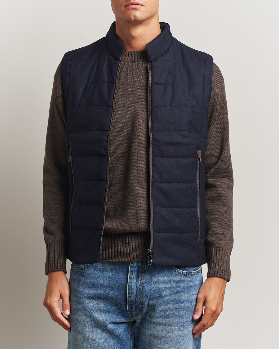 Heren | Gilets | Stenströms | Wool Alcantara Detail Light Padded Vest Navy