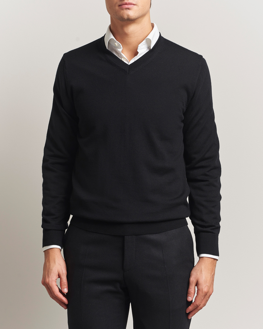 Heren | Truien | Charles Tyrwhitt | Pure Merino V-Neck Jumper Black