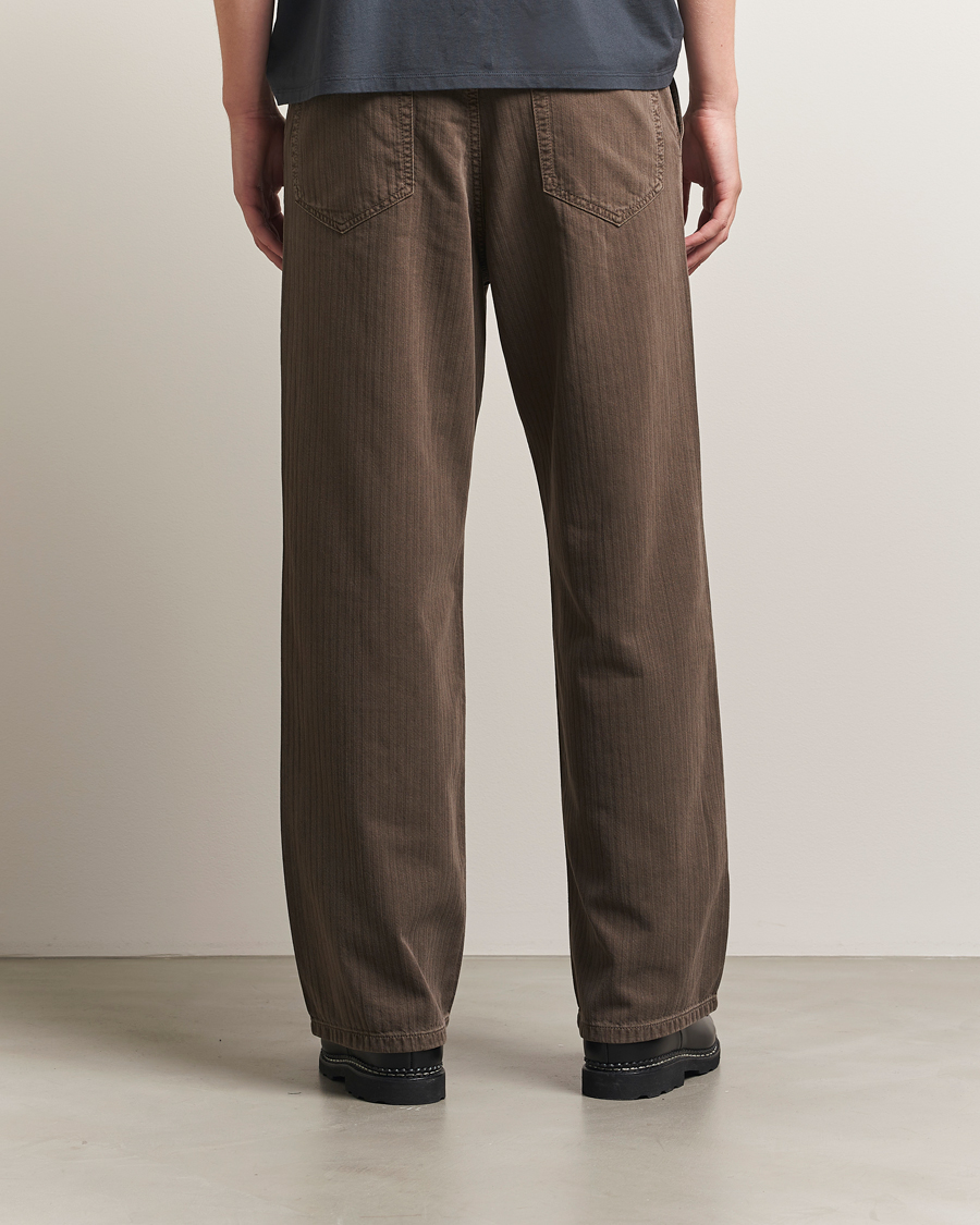 Heren | Broeken | Jeanerica | Genua Herringbone Twill Chino Brown