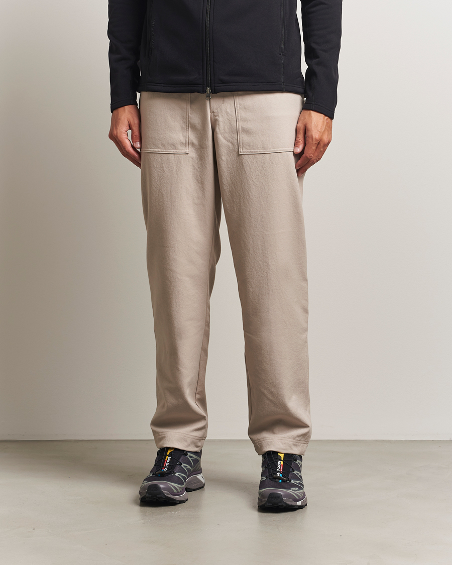 Heren | Broeken | Houdini | Corespun Chore Pants Sandstorm
