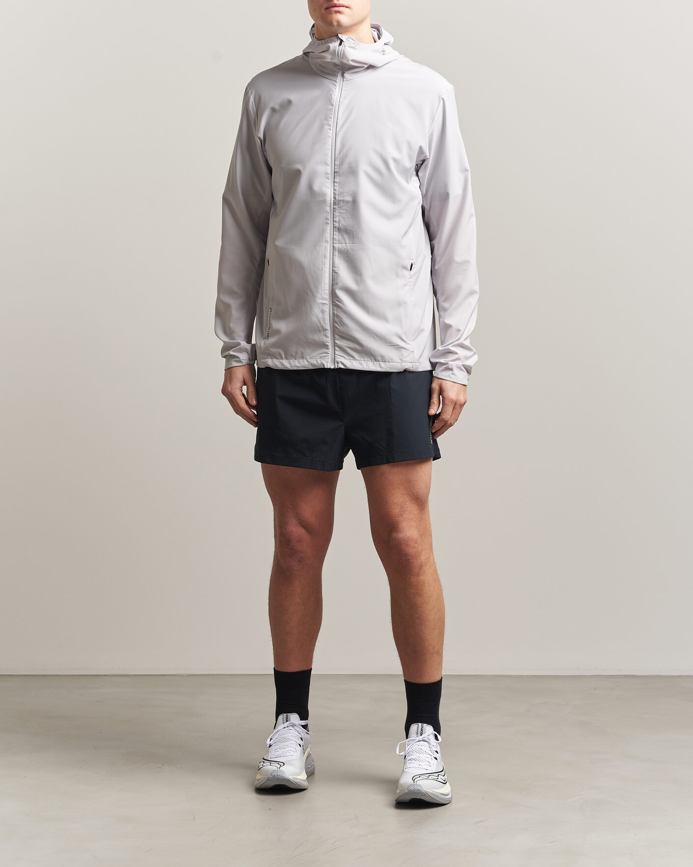 Heren | Jassen | Houdini | Pace Trail Houdi A Touch of Grey