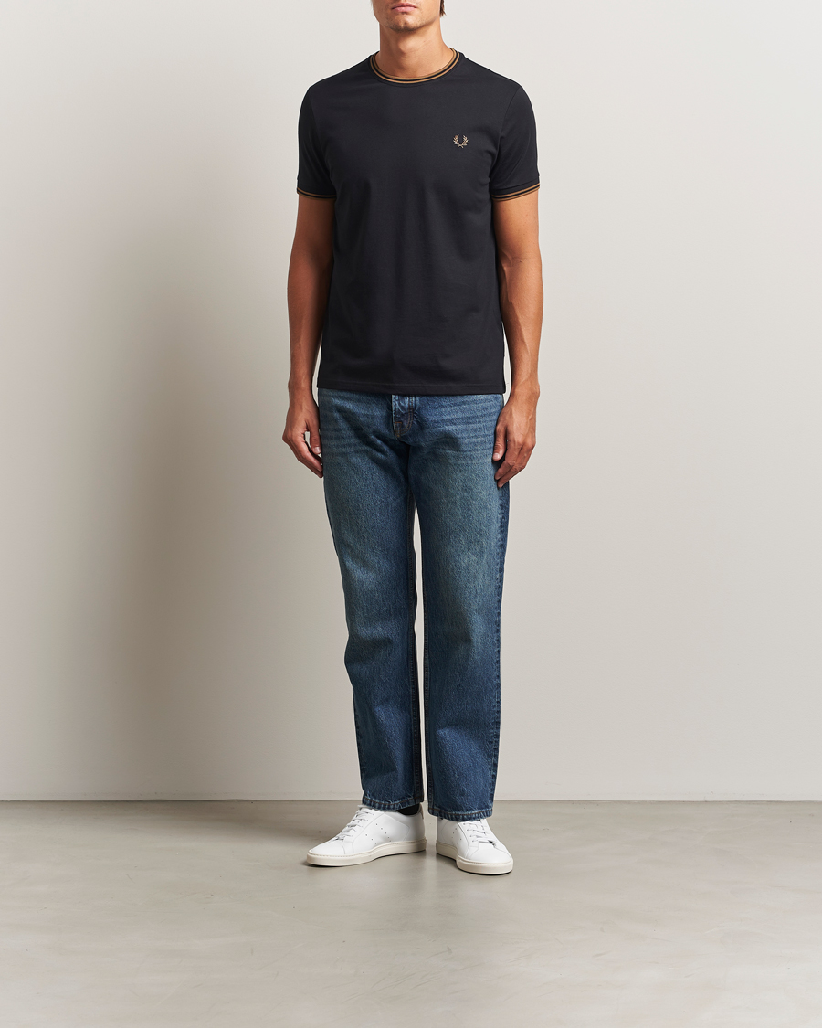 Heren | T-shirts | Fred Perry | Twin Tipped T-Shirt Black