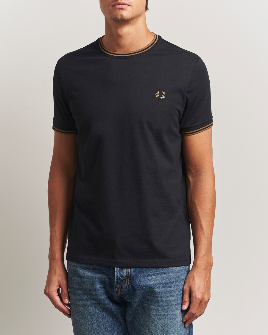 Heren | T-shirts | Fred Perry | Twin Tipped T-Shirt Black