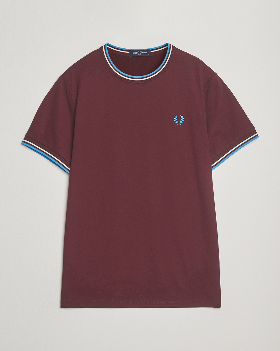 Heren | T-shirts | Fred Perry | Twin Tipped T-Shirt Oxblood