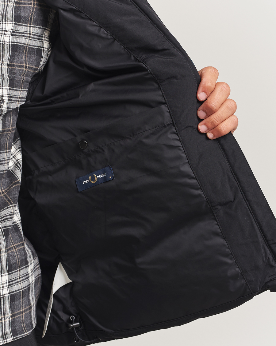 Heren | Jassen | Fred Perry | Raglan Padded Down Jacket Black