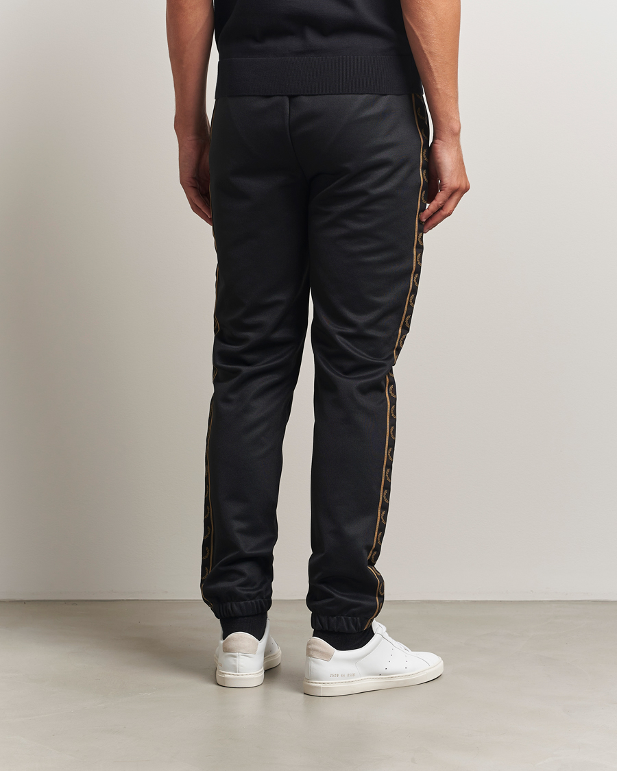 Heren | Broeken | Fred Perry | Taped Track Pants Black