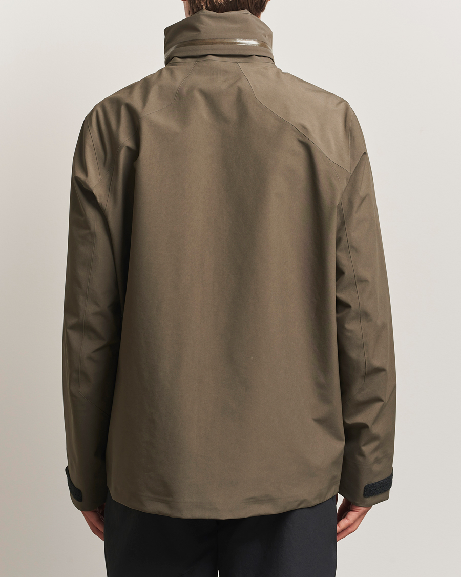 Heren | Jassen | Arc'teryx Veilance | GORE-TEX Field Jacket Brown