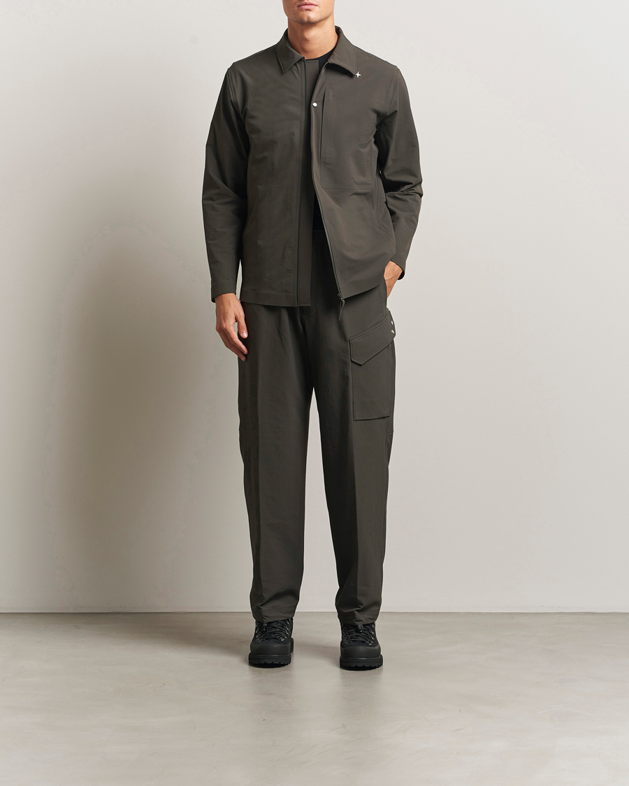 Heren | Overhemden | Stone Island | Stellina Textured Nylon Stretch Overshirt Lead Grey