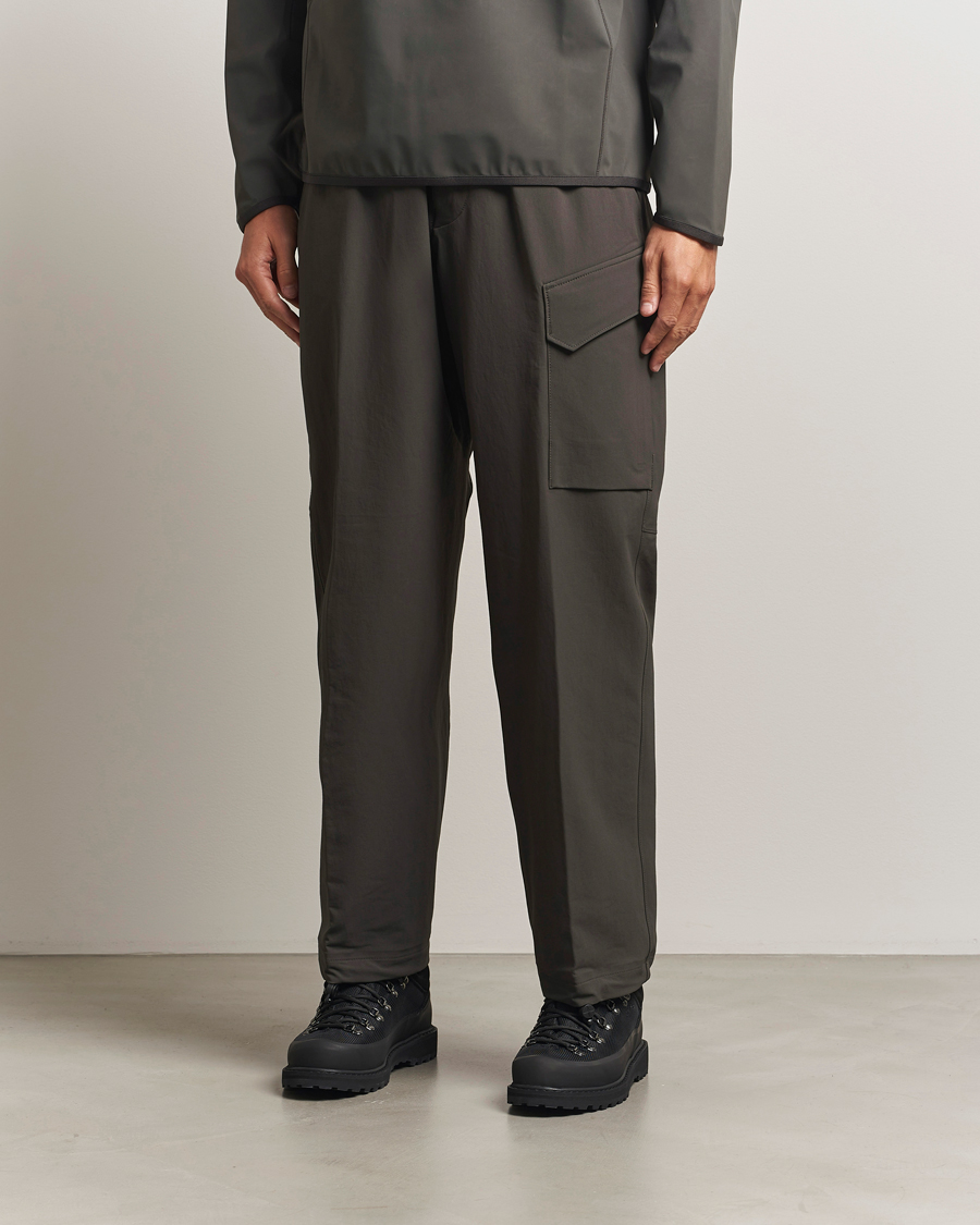 Heren | Broeken | Stone Island | Stellina Nylon Stretch Cargo Joggers Lead Grey