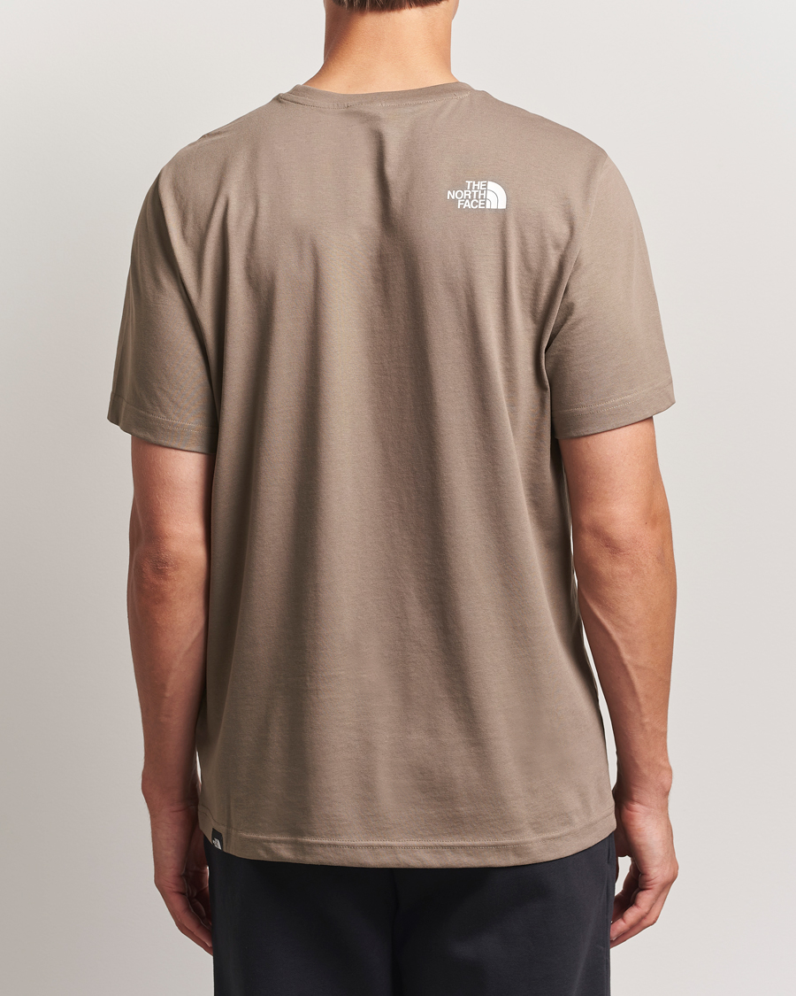 Heren | T-shirts | The North Face | Simple Dome T-Shirt Beige